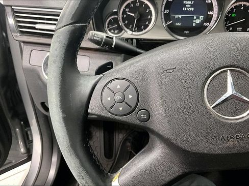 Used 2010 Mercedes-Benz E 350 Sedan image 20