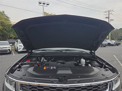 Used 2019 Chevrolet Tahoe LT w/ Max Trailering Package AWD/4WD image 10