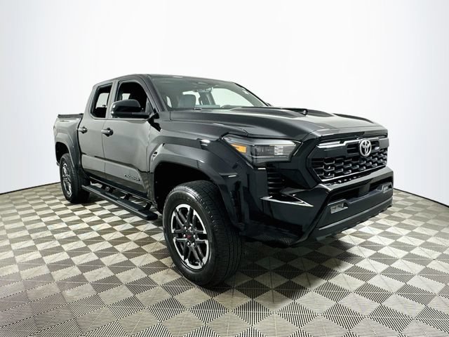 Used 2024 Toyota Tacoma TRD Sport AWD/4WD image 1