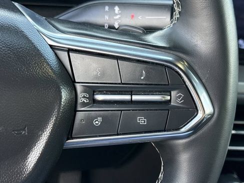 Used 2024 Chevrolet Traverse LT FWD image 22