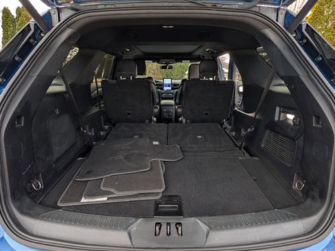 Used 2020 Ford Explorer ST w/ Premium Technology Package image 35