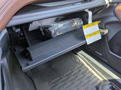 New 2025 Subaru Outback Touring XT w/ Tech Package 3 image 28