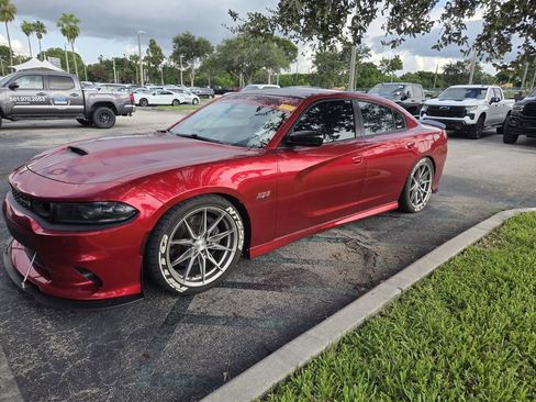 Used 2022 Dodge Charger Scat Pack w/ Plus Group RWD image 3