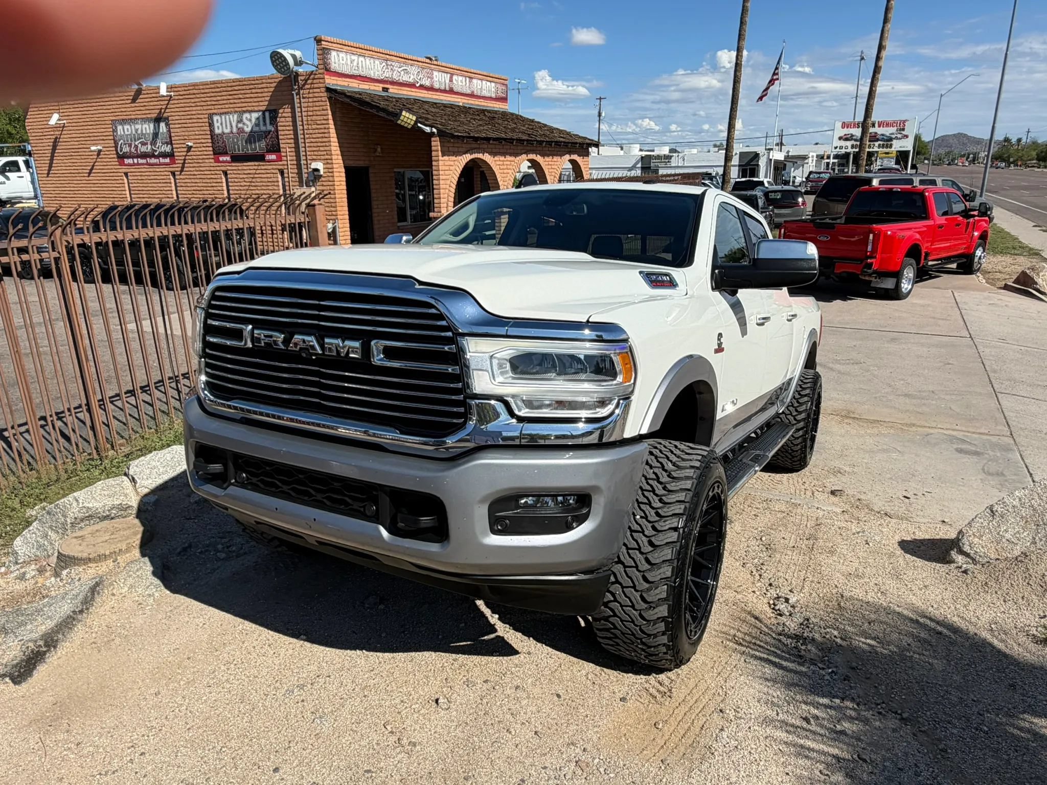 Used 2022 RAM 3500 Laramie AWD/4WD image 3