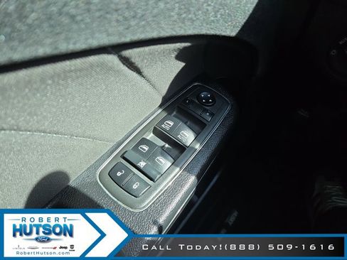 Used 2022 Dodge Charger R/T w/ Blacktop Package RWD image 11