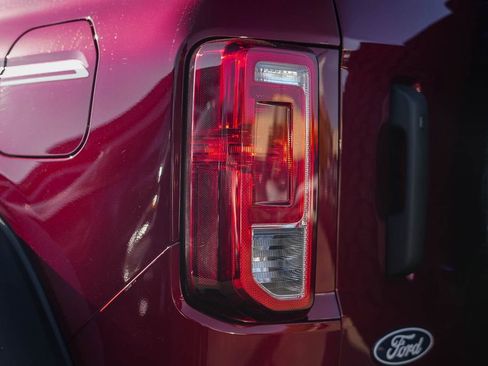 New 2026 Ford Bronco Heritage Edition AWD/4WD image 9