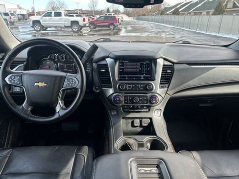Used 2016 Chevrolet Tahoe LT w/ Luxury Package image 14