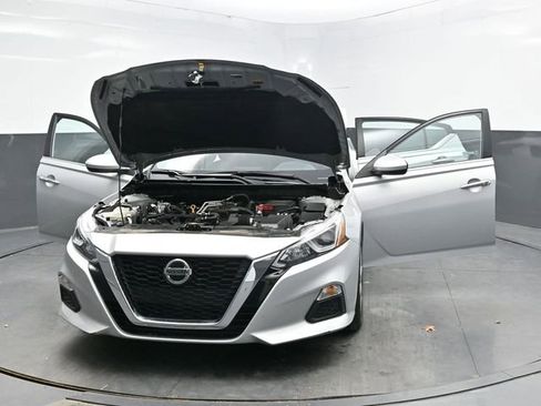 Used 2021 Nissan Altima 2.5 S image 32