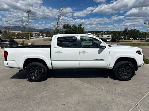 Used 2023 Toyota Tacoma SR5 w/ Technology Package AWD/4WD image 9
