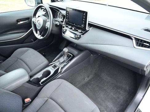 Used 2021 Toyota Corolla SE image 46