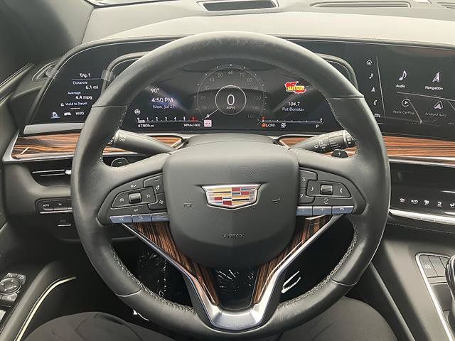 Used 2021 Cadillac Escalade Premium Luxury AWD/4WD image 12