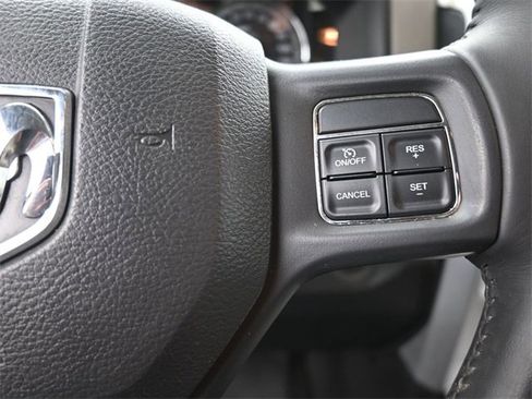 Used 2012 RAM 1500 Lone Star w/ Luxury Group image 7