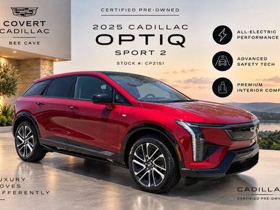 Certified 2025 Cadillac Optiq Sport 2 w/ LPO, Floor Liner Package