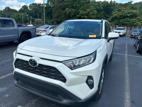 Used 2021 Toyota RAV4 XLE Premium FWD image 1