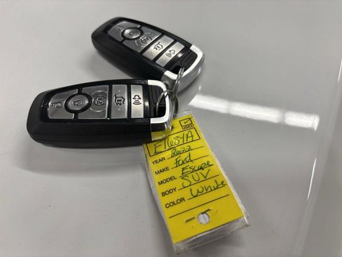 Used 2022 Ford Escape SEL w/ Technology Package image 23
