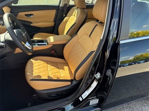 New 2025 Nissan Sentra SV w/ SV Premium Package image 25