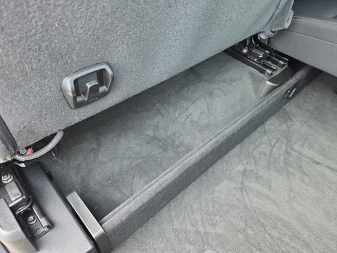 Used 2020 RAM 1500 Laramie image 37