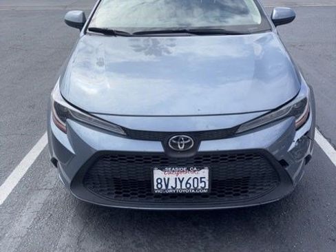 Used 2021 Toyota Corolla LE w/ Carpet Mat Package (TMS) FWD image 2