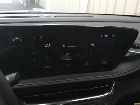New 2026 Buick Envista Preferred FWD image 17