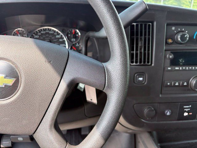 Used 2025 Chevrolet Express 2500 w/ Driver Convenience Package RWD image 33