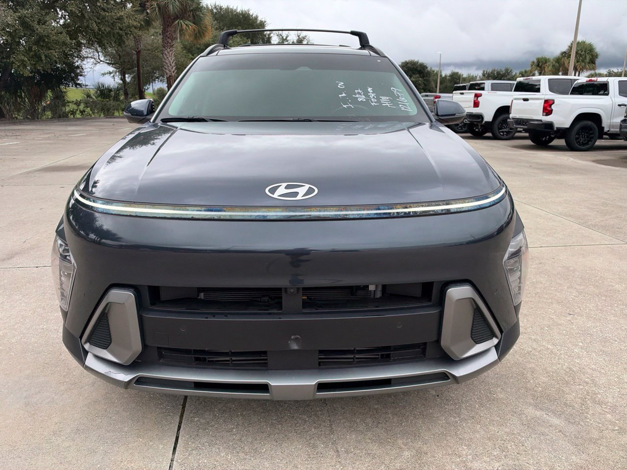 Used 2024 Hyundai Kona Limited FWD image 10