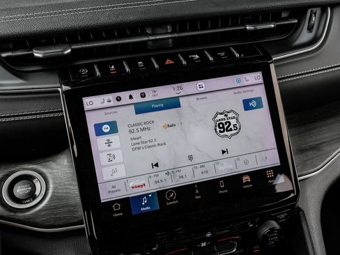 Used 2023 Jeep Grand Cherokee L Limited image 40