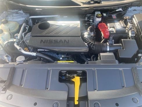 Used 2024 Nissan Rogue SV image 13