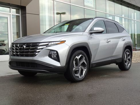 Used 2023 Hyundai Tucson Limited AWD/4WD image 1