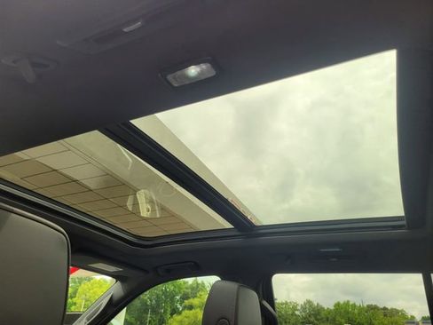 Used 2023 Chevrolet Tahoe RST RWD image 27