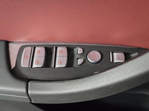 Used 2023 BMW X3 xDrive30i w/ M Sport Package image 13