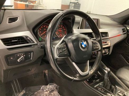 Used 2018 BMW X1 xDrive28i AWD/4WD image 10