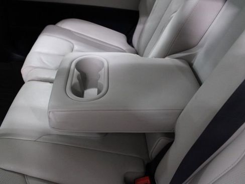 Used 2022 Hyundai Palisade SEL w/ 8P Bench Seat Package image 24