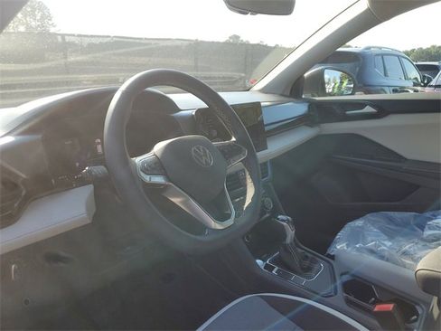 New 2025 Volkswagen Taos S image 17