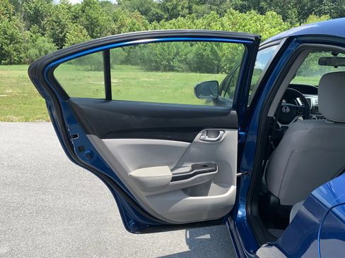 Used 2015 Honda Civic LX image 23