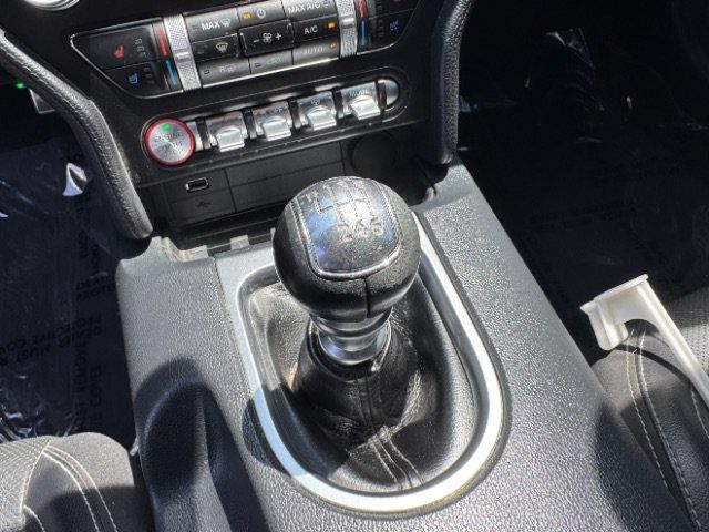 Used 2022 Ford Mustang GT Premium RWD image 28