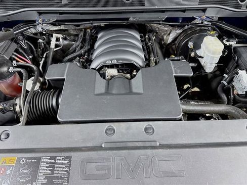 Used 2015 GMC Sierra 1500 SLE w/ SLE Value Package image 29