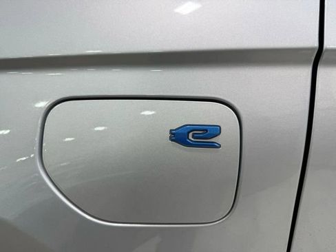 Used 2022 Jeep Grand Cherokee Summit AWD/4WD image 62