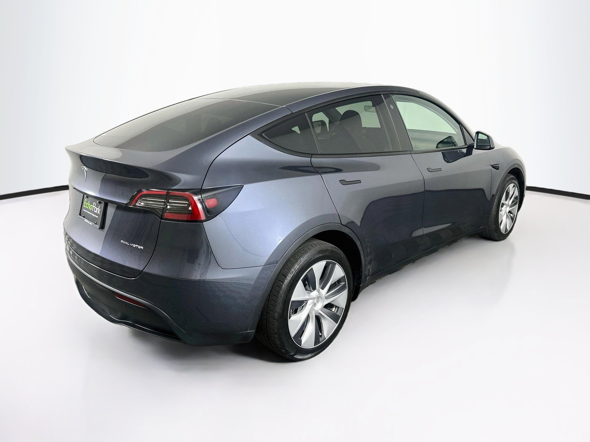 Used 2023 Tesla Model Y Long Range AWD/4WD image 9