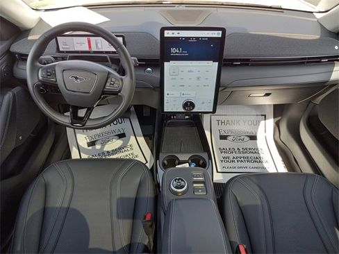 Used 2023 Ford Mustang Mach-E Premium image 15