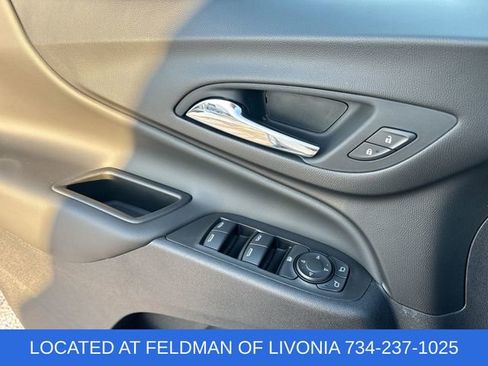 Used 2022 Chevrolet Equinox LT image 22