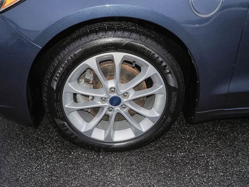 Used 2019 Ford Fusion Energi Titanium image 36