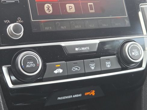 Used 2021 Honda Civic Sport image 5