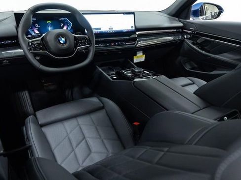 Certified 2026 BMW 530i xDrive AWD/4WD image 24