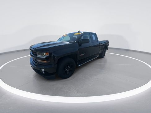 Used 2019 Chevrolet Silverado 1500 LT w/ All Star Edition image 4