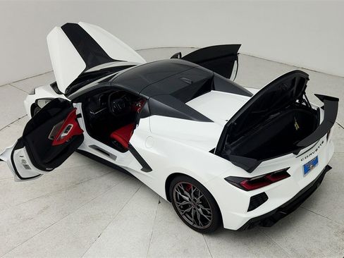 Certified 2024 Chevrolet Corvette Stingray Preferred Conv w/ Z51 Performance Package image 42
