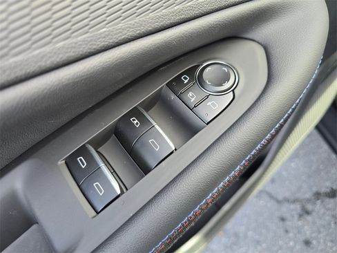 New 2026 Chevrolet Blazer EV RS image 19