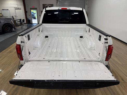Used 2015 Ford F150 Platinum w/ Equipment Group 701A Luxury RWD image 7