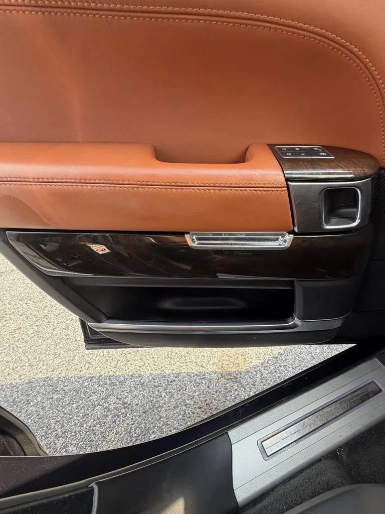 Used 2016 Land Rover Range Rover Autobiography AWD/4WD image 21