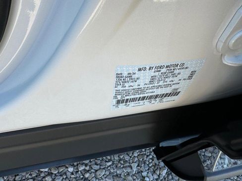 New 2025 Lincoln Aviator Reserve w/ Equipment Group 201A image 25