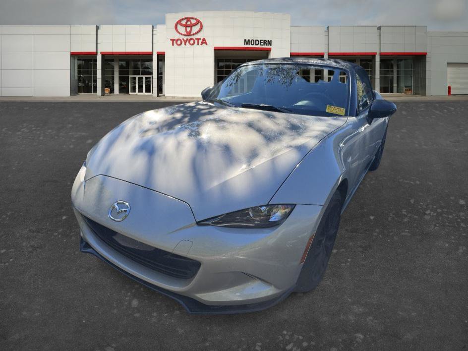 Used 2023 MAZDA MX-5 Miata Club w/ Brembo/BBS Recaro Package RWD image 3